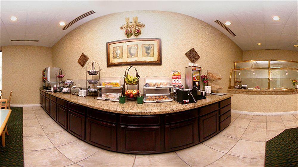 Ramada By Wyndham 3*