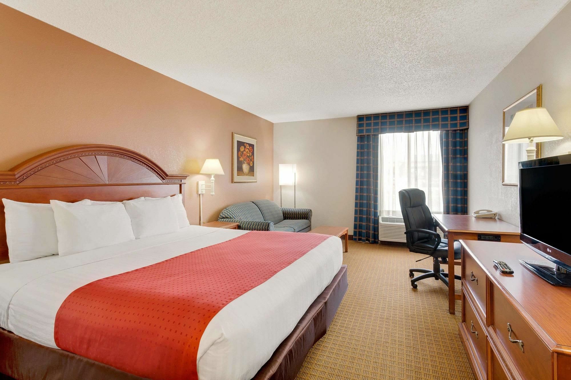 Ramada By Wyndham Provo